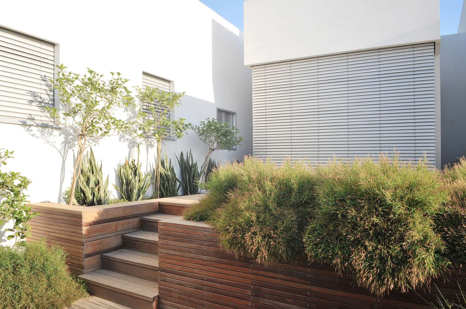 Vonkajšie žalúzie C80 na rodinnom dome v Izraeli